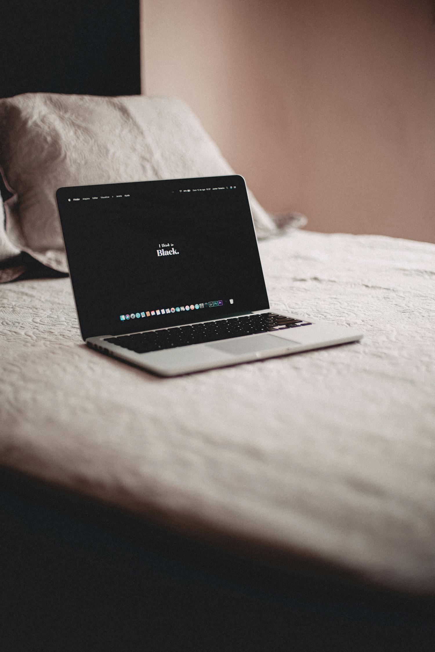 19岁如何免费获得MacBook Pro，实用策略与生活智慧